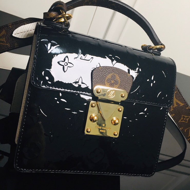 Louis Vuitton Satchel Bags